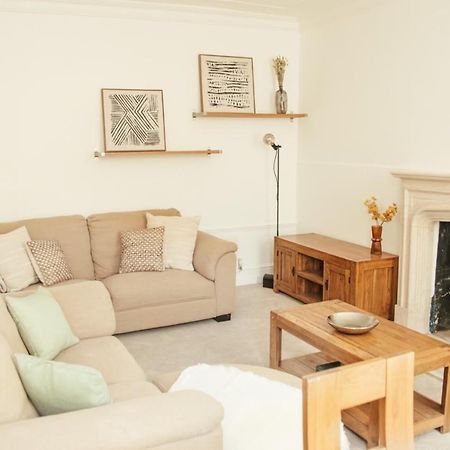 באת' Garden Flat In Period Property Centrally Located מראה חיצוני תמונה